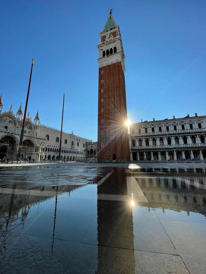 Ca Del Mar Venice Luxury Apartments Extérieur photo