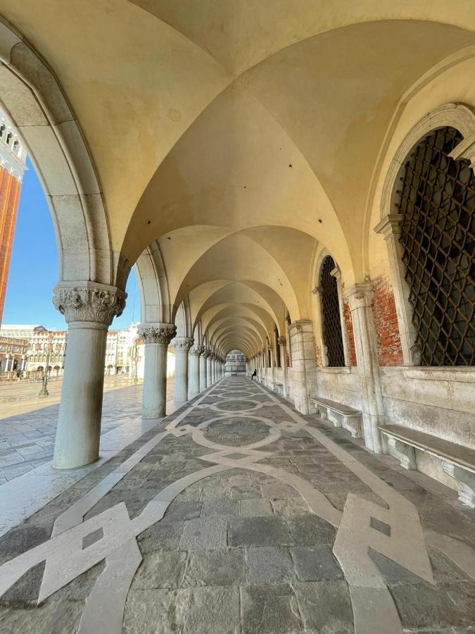 Ca Del Mar Venice Luxury Apartments Extérieur photo