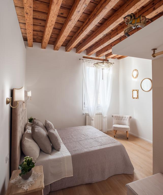 Ca Del Mar Venice Luxury Apartments Extérieur photo